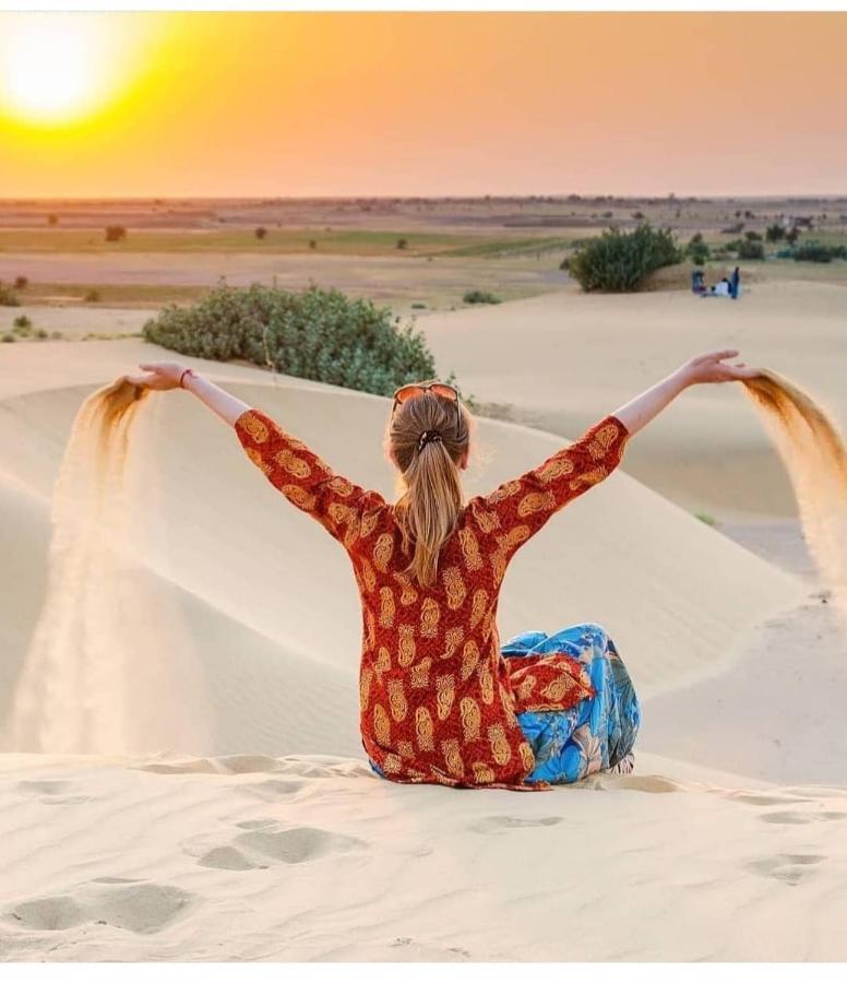 Golden Sandstone Hotel desert safari camp Jaisalmer Exterior foto